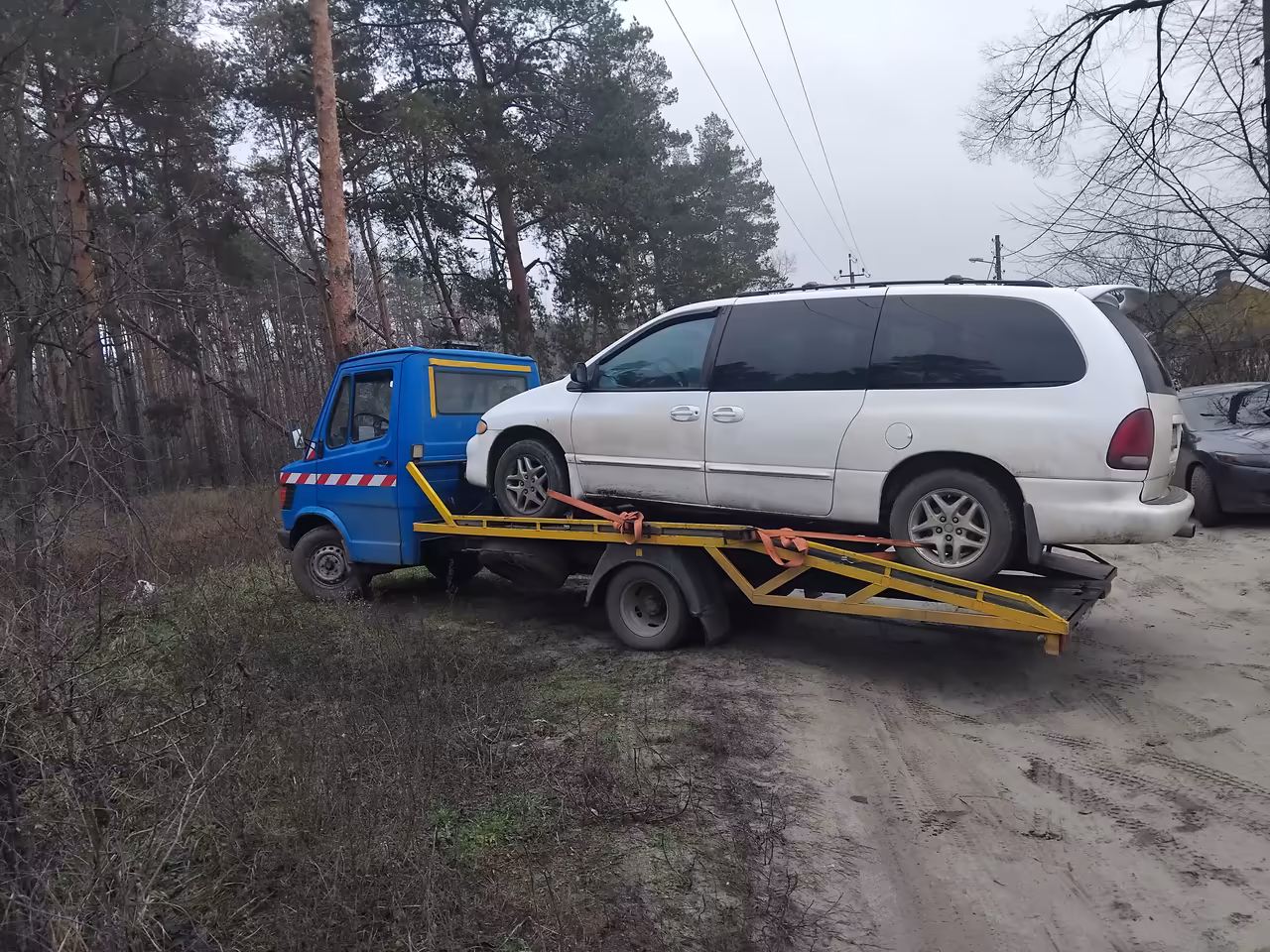Допомога на дорозі в Харкові: евакуатор 24/7